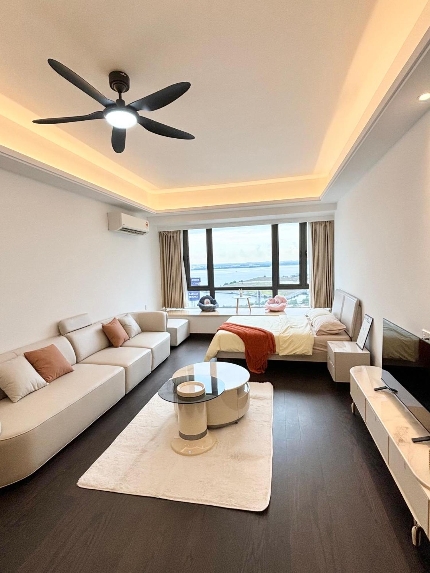 Cozy With Beautiful Sea View , Rnf Johor Bahru