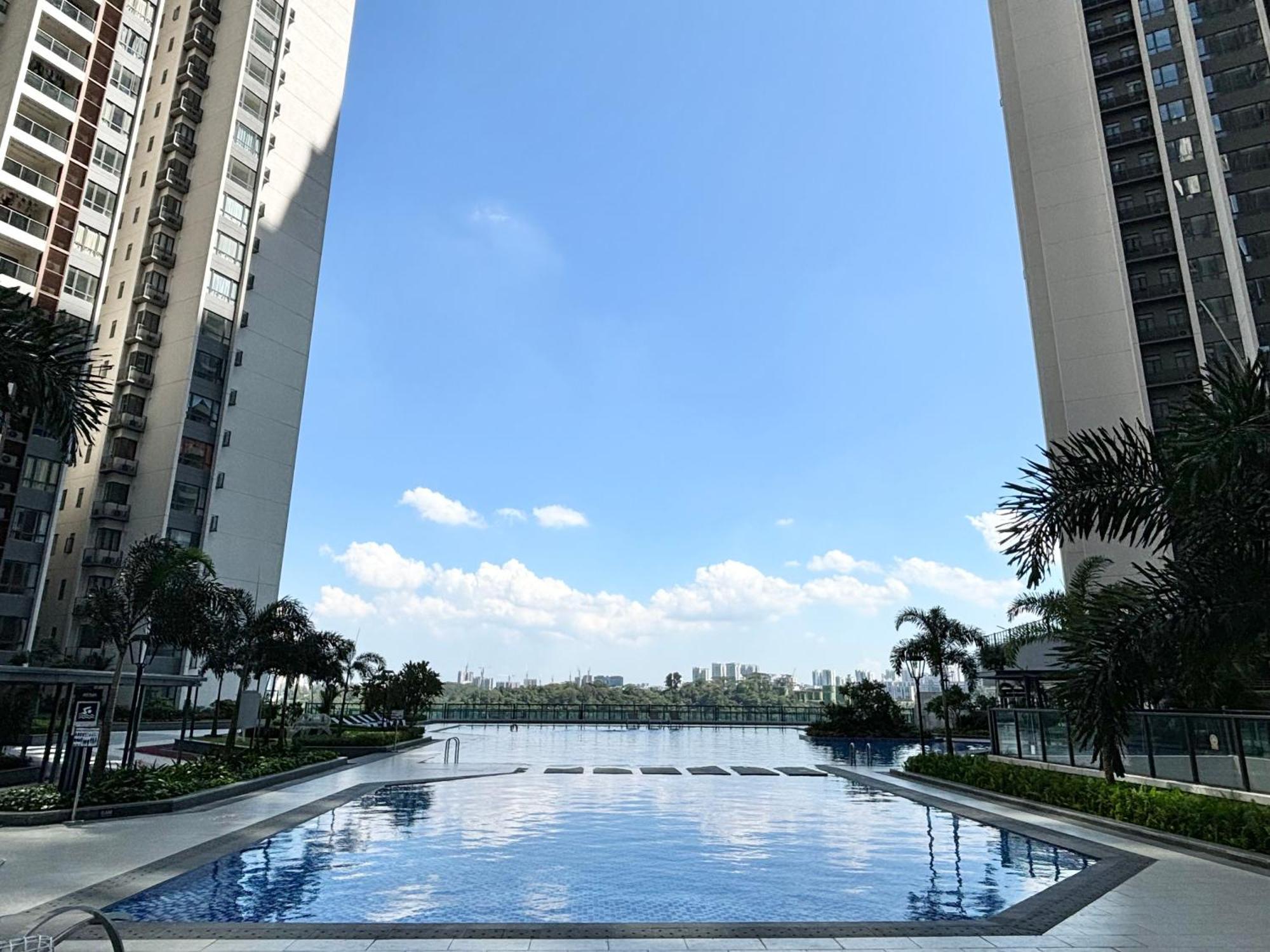 Cozy With Beautiful Sea View , Rnf * Johor Bahru